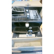 빈티지: Rheem Scope TACHISTOSCORE는 시인성 훈련(tachistoscope)에 사용되는 슬라이드 영사기.